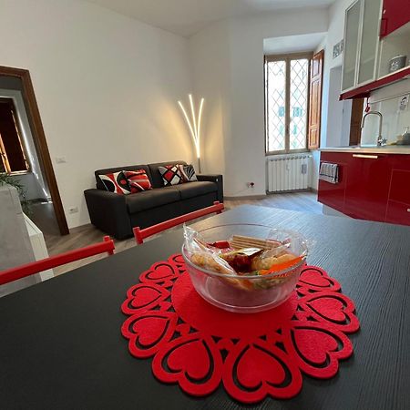 Appartement Lotto 30 Metro Garbatella à Rome Extérieur photo